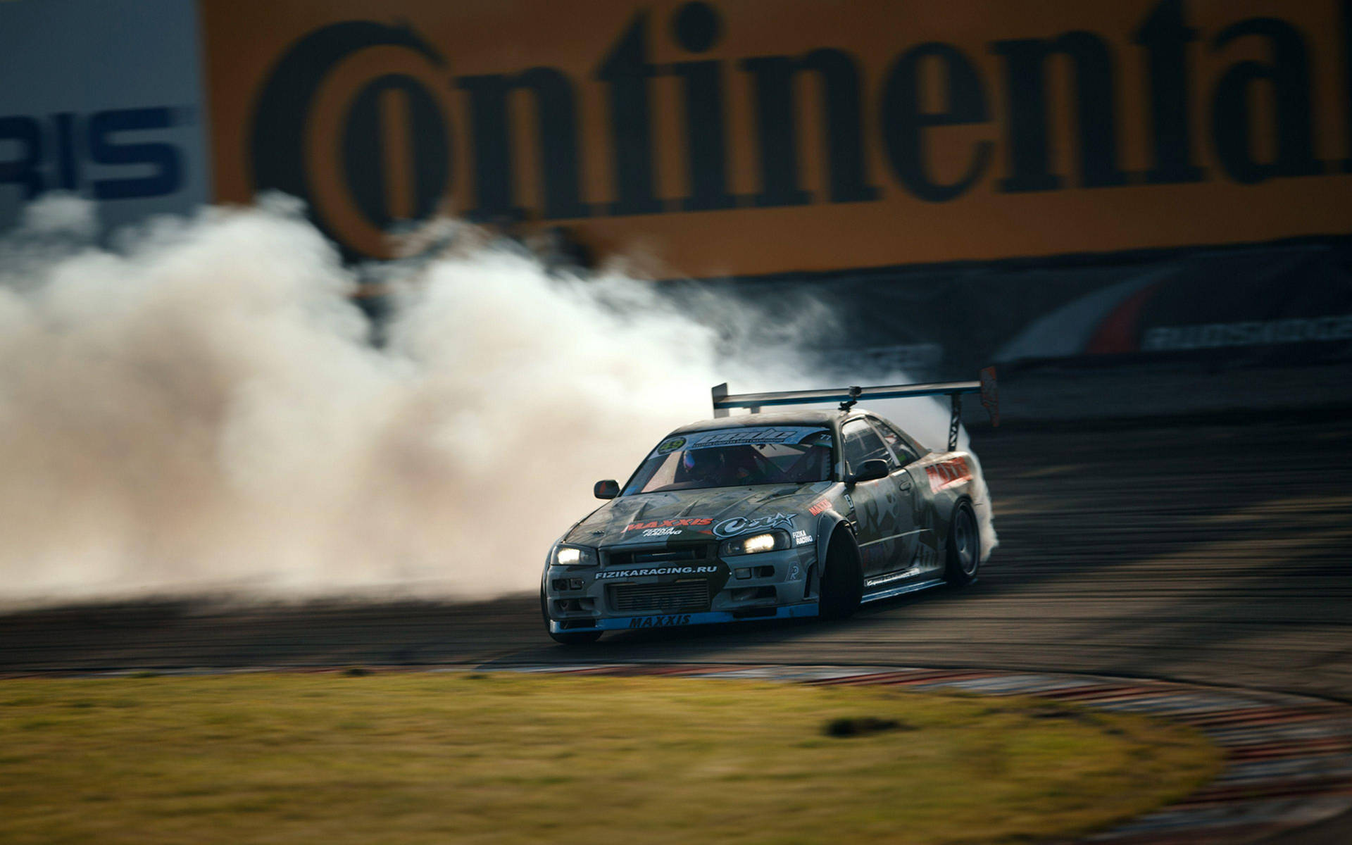 nissan GT-R drift